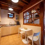 Apartment Bargadera By Totiaran