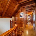 Apartment Bargadera By Totiaran